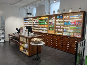 Apotheke in der «Steinen»